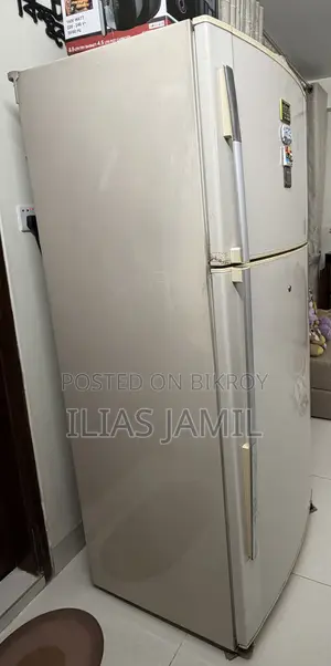 Sharp Fridge (Refrigerator)