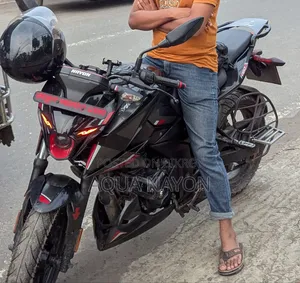 Bajaj Pulsar N160 2024 Black