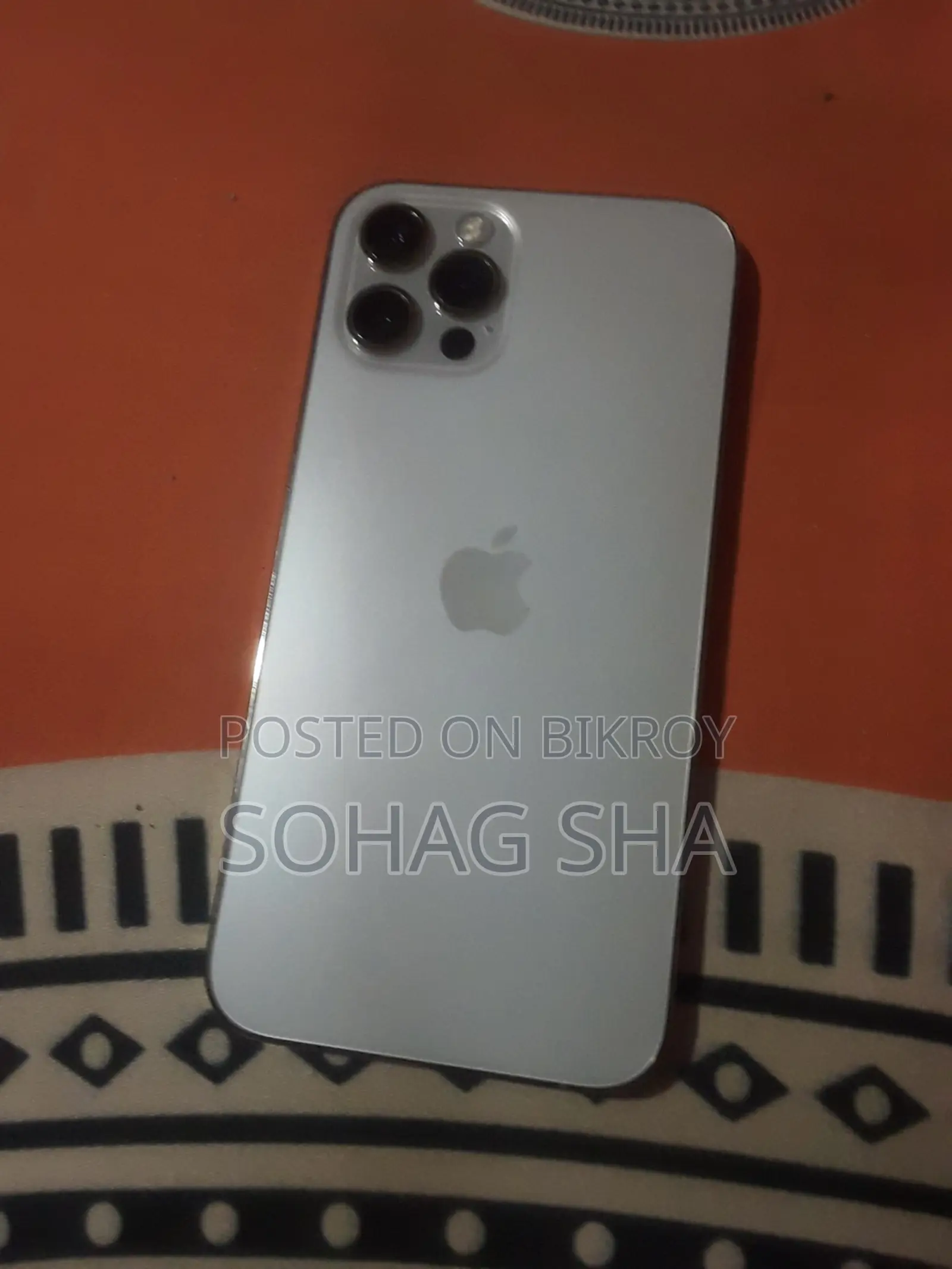 অ্যাপল আইফোন ১২ প্রো ২৫৬ জিবি হোয়াইট