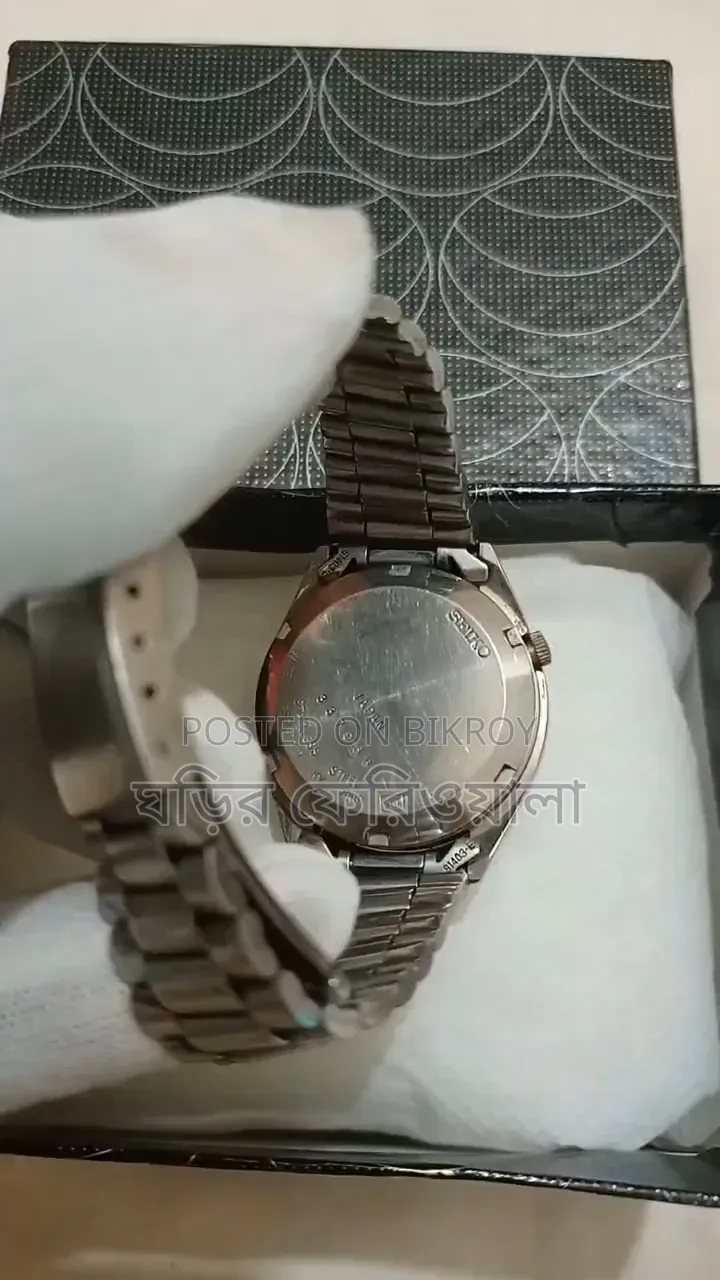 Original Seiko 5 Automatic 21 Jewels Watch 34mm