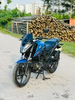 Honda X-Blade 160 2021 Blue