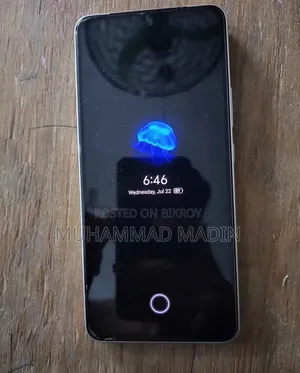 ভীভো ওয়াই ৪০০ ২৫৬ জিবি সাদা