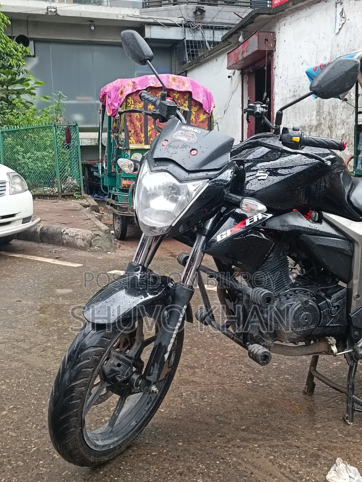 সুজুকি জিক্সার ২০২৩ ব্ল্যাক