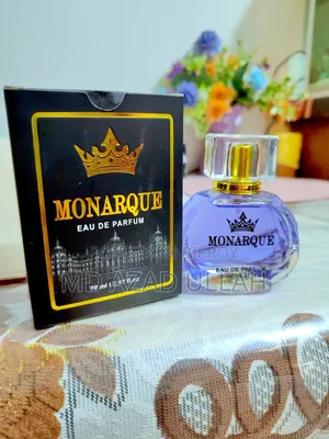 Monarque পারফিউম