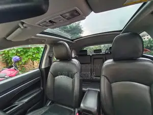 Mitsubishi RVR 2010 Blue