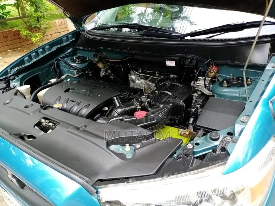 Mitsubishi RVR 2010 Blue