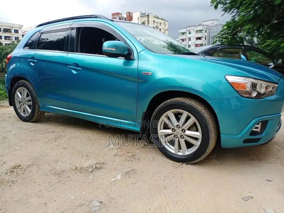 Mitsubishi RVR 2010 Blue