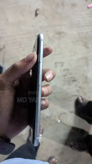 Apple iPhone 6 64 GB Silver
