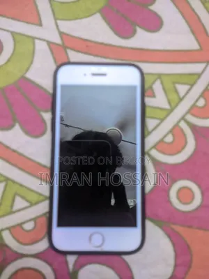 Apple iPhone 6s 32 GB Silver