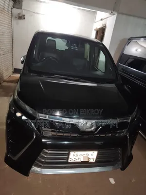 টয়োটা ভক্সি ২০১৮ ব্ল্যাক
