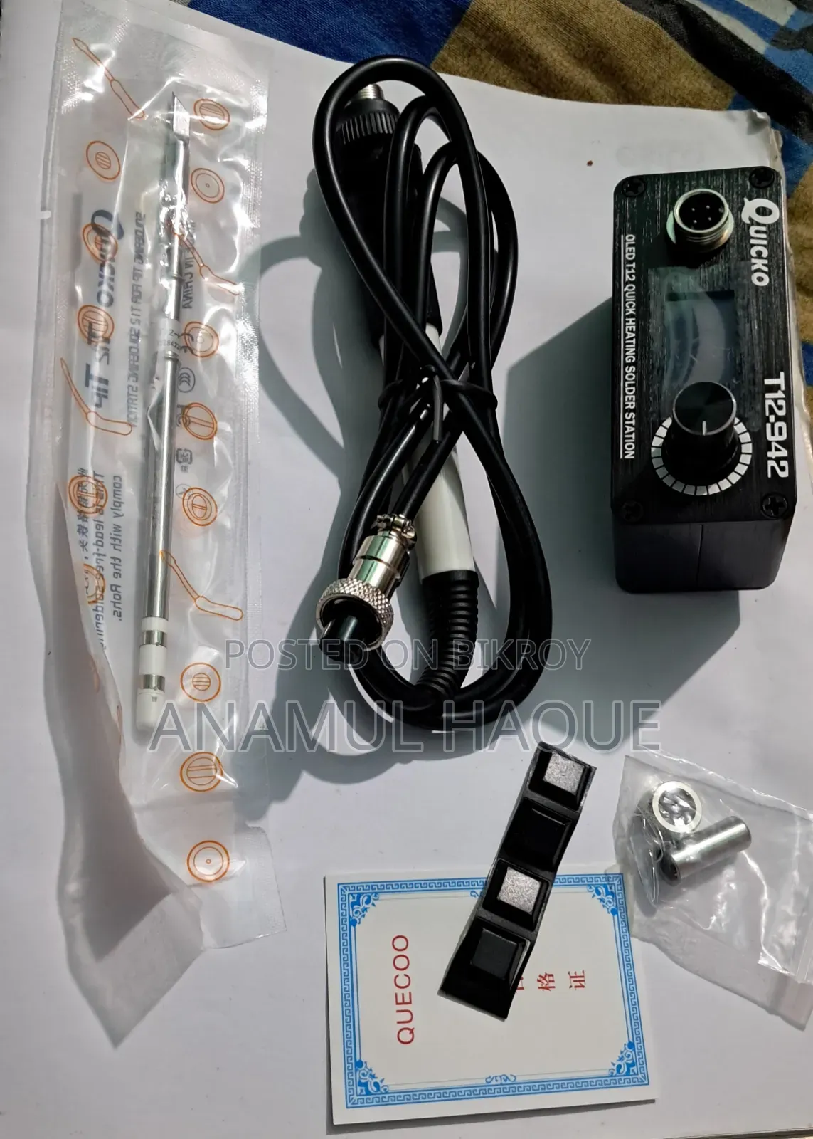 QUICKO T12-942 OLED Quick Heating Solder Station.