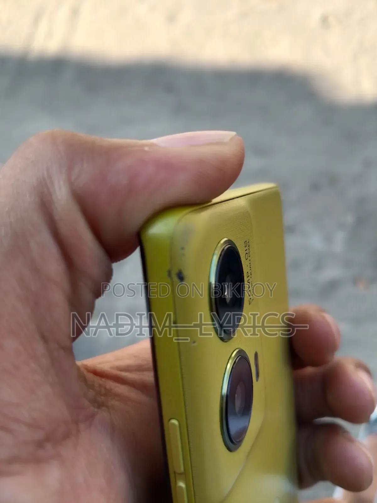 Motorola Moto G85 128 GB Yellow
