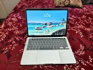 Laptop Apple MacBook Pro 2020 M1 8GB Apple M1 HDD+SSD 256GB