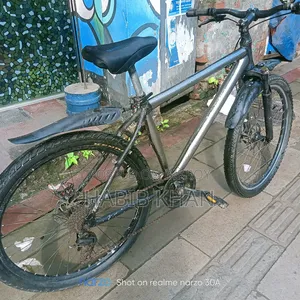 বাইসাইকেলে