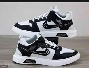 W-02 Premium Casual Sneakers