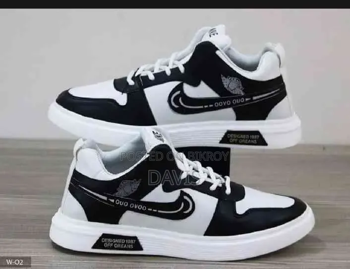 W-02 Premium Casual Sneakers