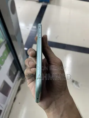 Apple iPhone 11 64 GB Blue
