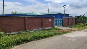 South facing 5 katha plot in Sector 21