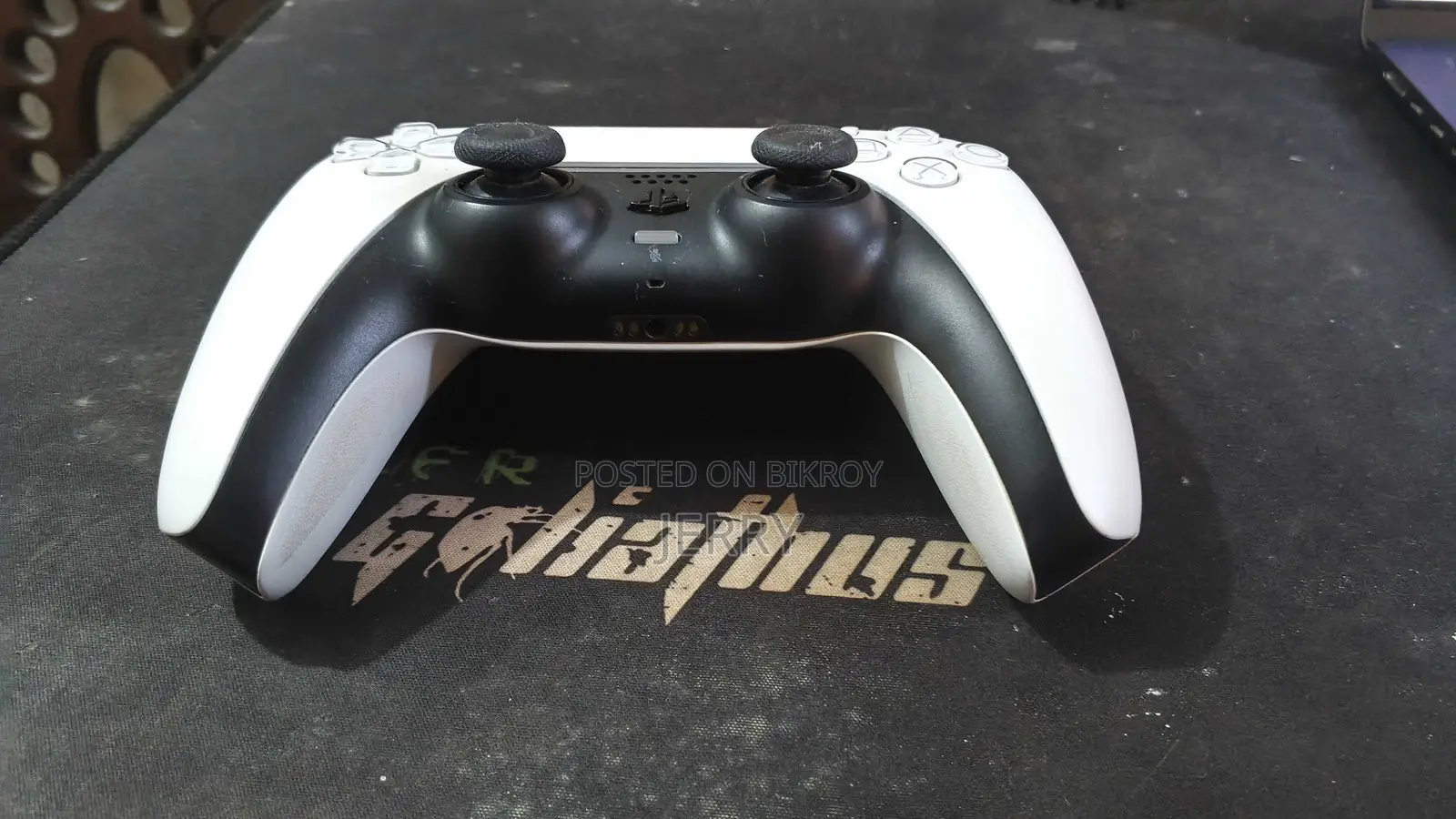 PlayStation 5 DualSense Wireless Controller