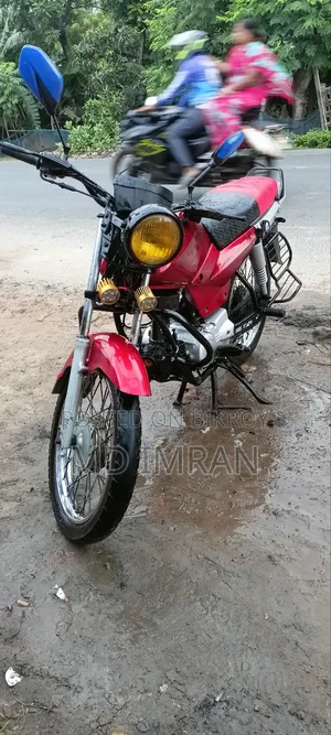 Bajaj Boxer 100 2001 Red