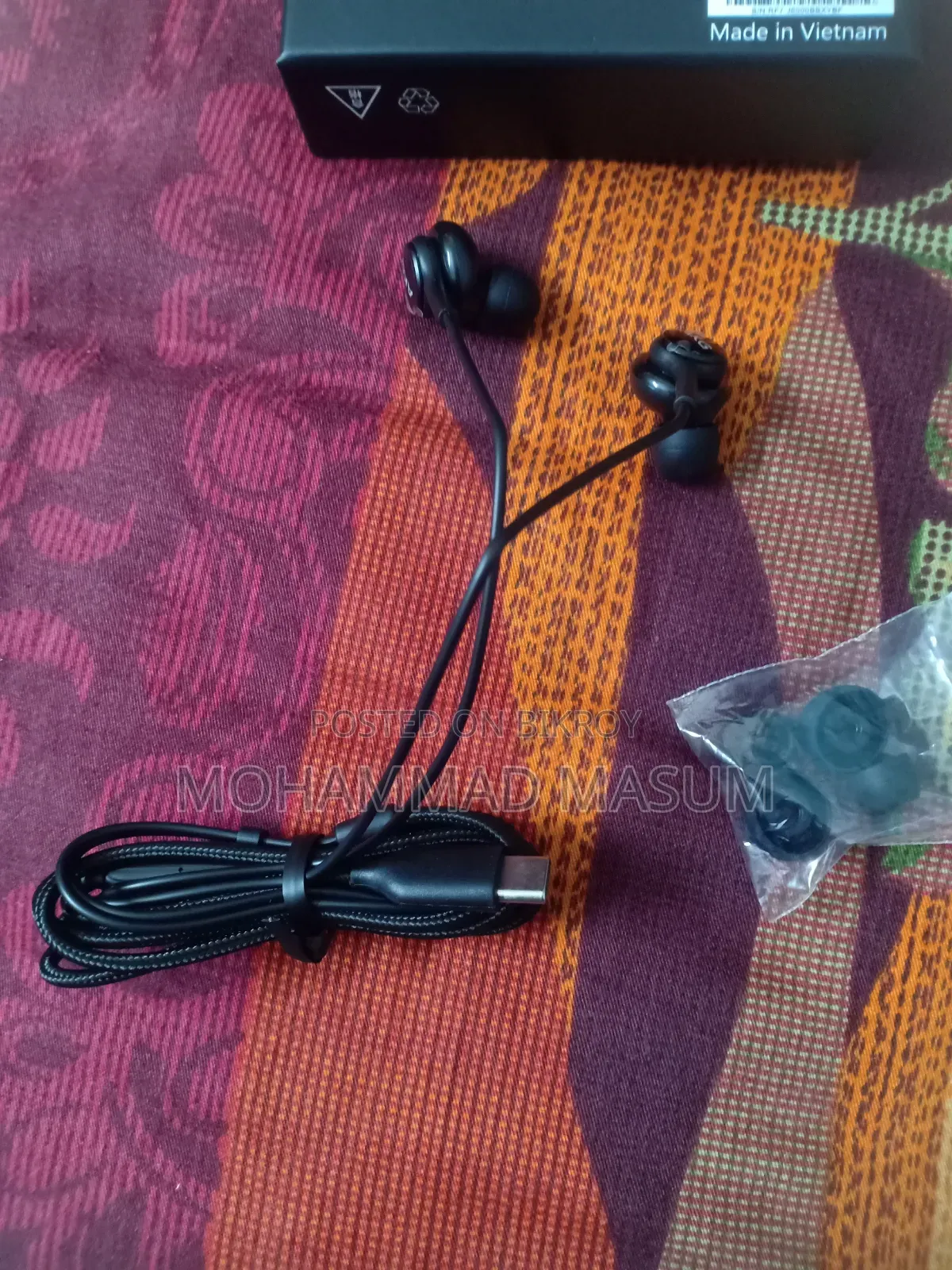 Samsung AKG Headphones