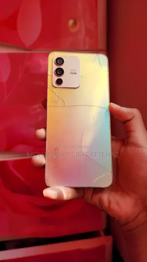 Vivo V23 5G 128 GB Rose Gold