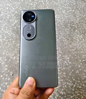 Vivo V40 ১২৮ জিবি ব্ল্যাক