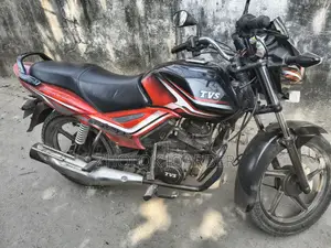 টিভিএস মেট্রো প্লাস ২০১৯ লাল