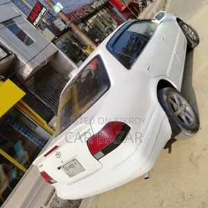Toyota Corolla Sedan 1995 White