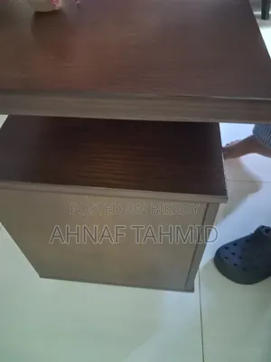টিভির কেবিনেট বিক্রির জন্য। ব্যবহৃত