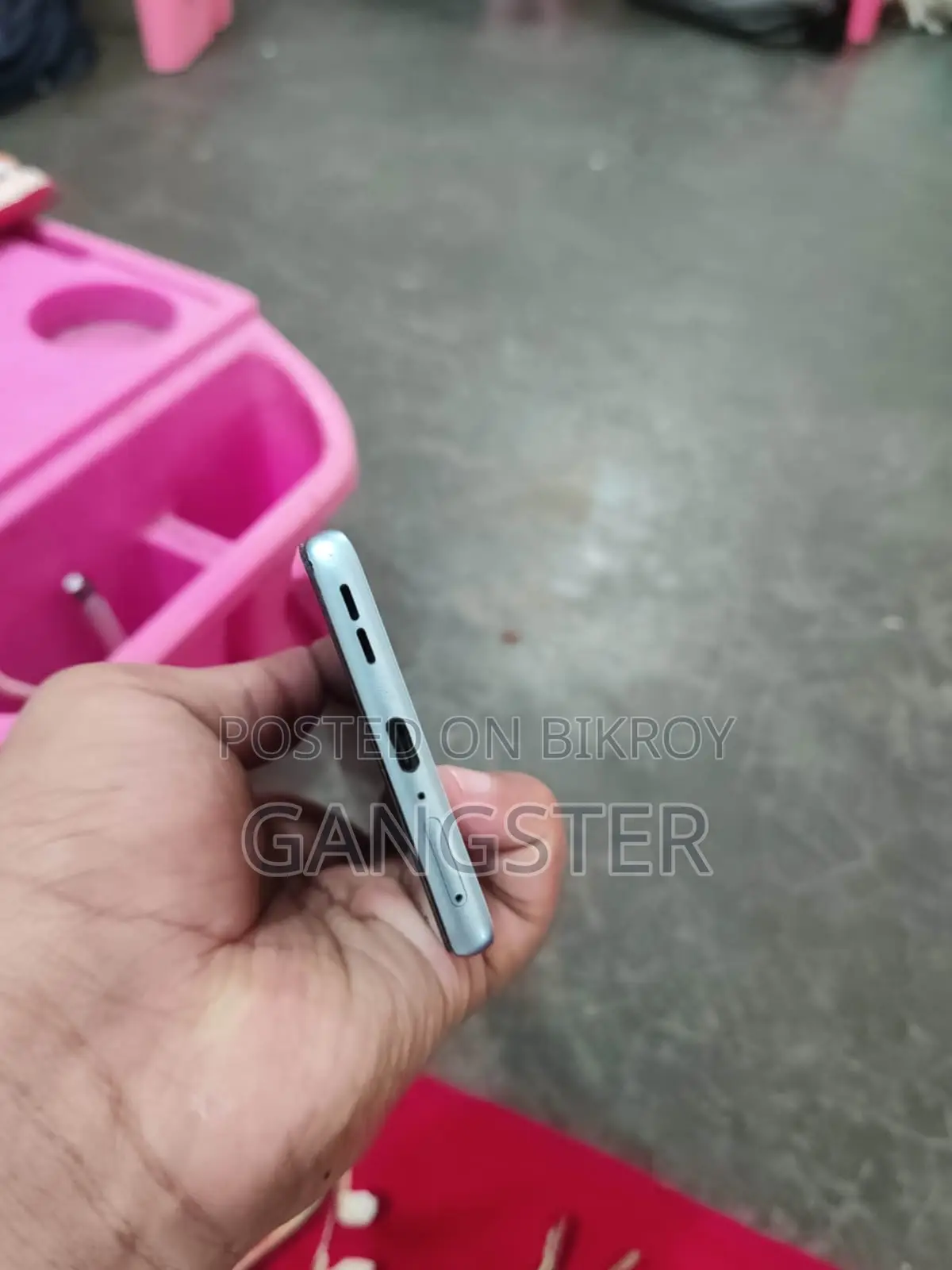 মোটর চলা এজ ৫০ ফিউশন ১২৮ জিবি