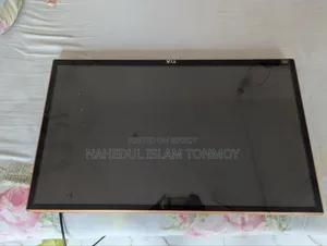 ৩২ ইঞ্চি এলইডি টিভি