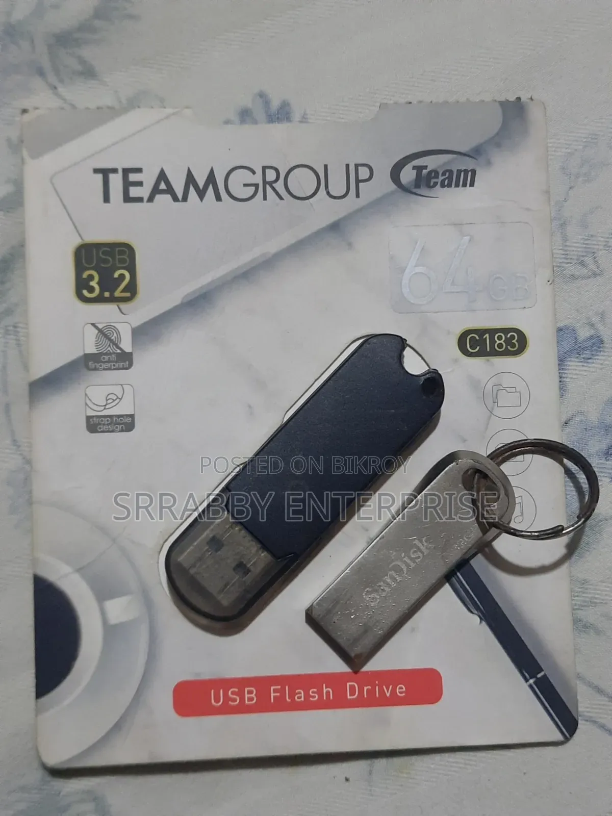 64GB + 32GB Pendrive
