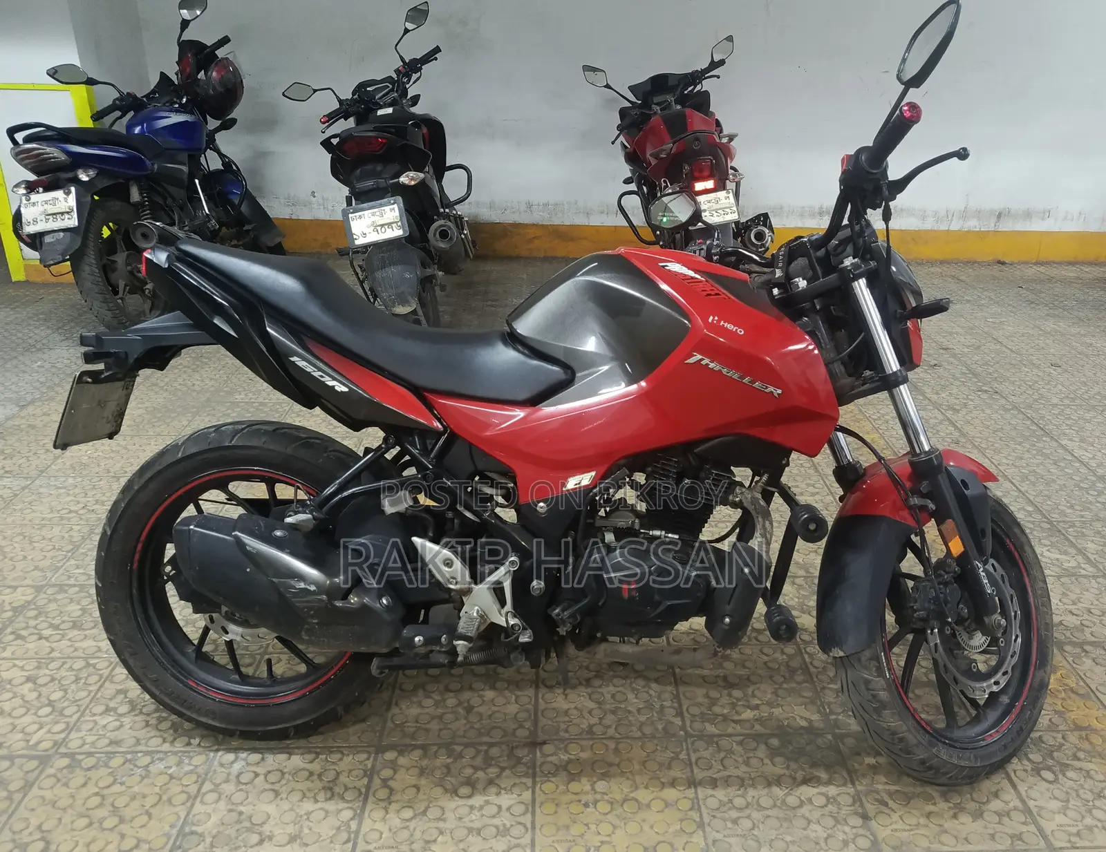 Hero Thriller 160R 2022 Red