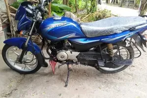 Bajaj Platina 100 2017 Green