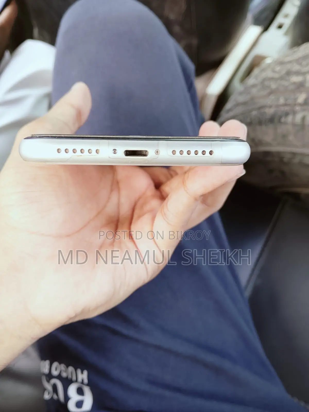 অ্যাপল আইফোন ১১ ৬৪ জিবি হোয়াইট