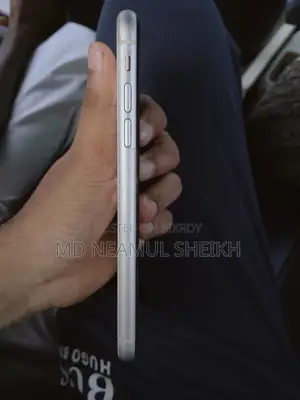 অ্যাপল আইফোন ১১ ৬৪ জিবি হোয়াইট