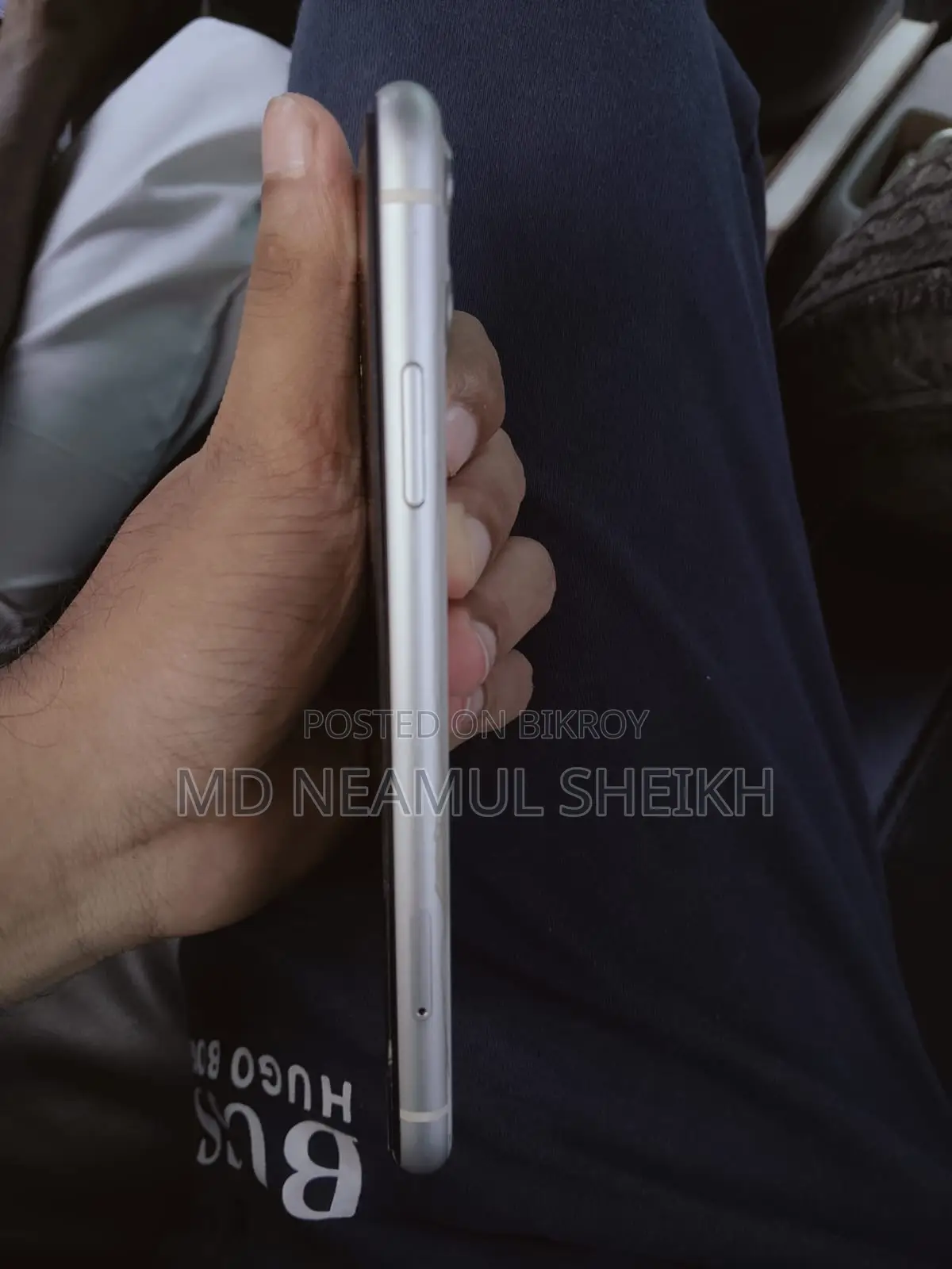 অ্যাপল আইফোন ১১ ৬৪ জিবি হোয়াইট