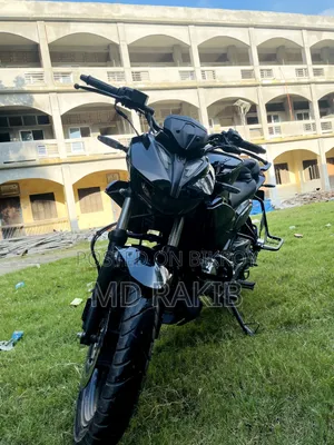 Hero Xtreme 125R 2025 Black