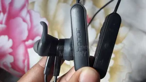 Honor AM 61 Neckband 100% Waterproof