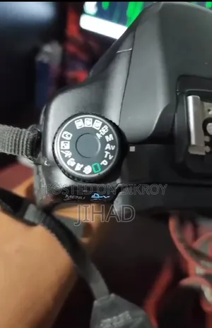 DSLR Camera