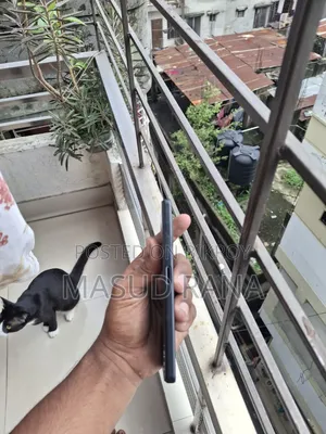সনি এক্সপেরিয়া ১০ আইভি ১২৮ জিবি কালো