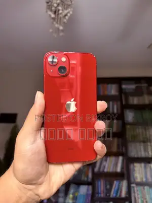 Apple iPhone 13 256 GB Red