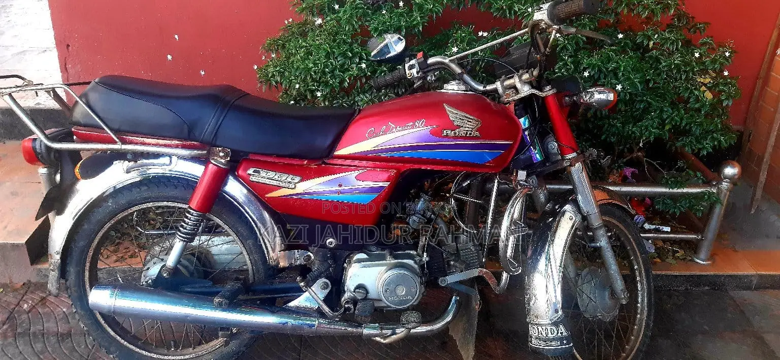 Honda 2007 Red