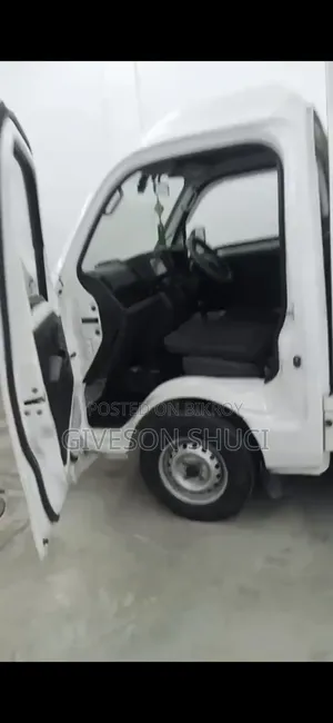 Daihatsu Hijet 2015 White