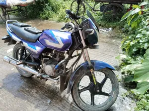 Bajaj CT 100 2017 Blue