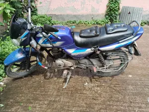 Bajaj CT 100 2017 Blue
