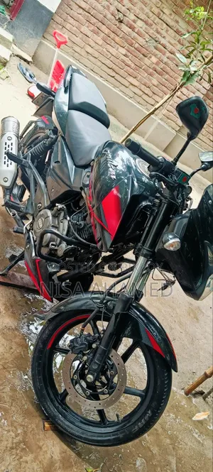 Bajaj Pulsar 150 2019 Red