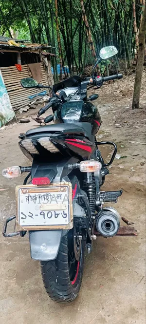 Bajaj Pulsar 150 2019 Red