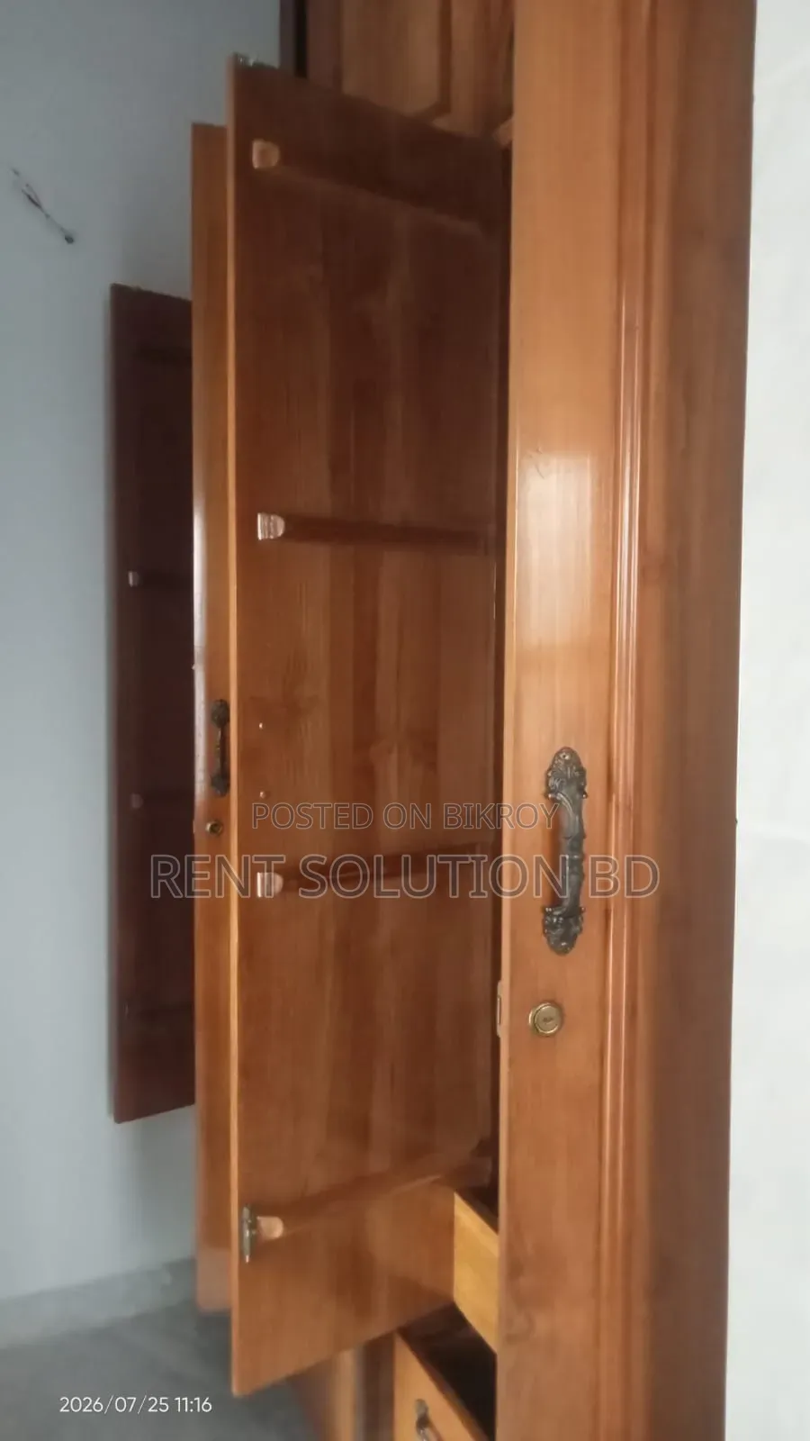 গুলশানে ৪ বেডরুমের অ্যাপার্টমেন্ট ভাড়ার জন্য